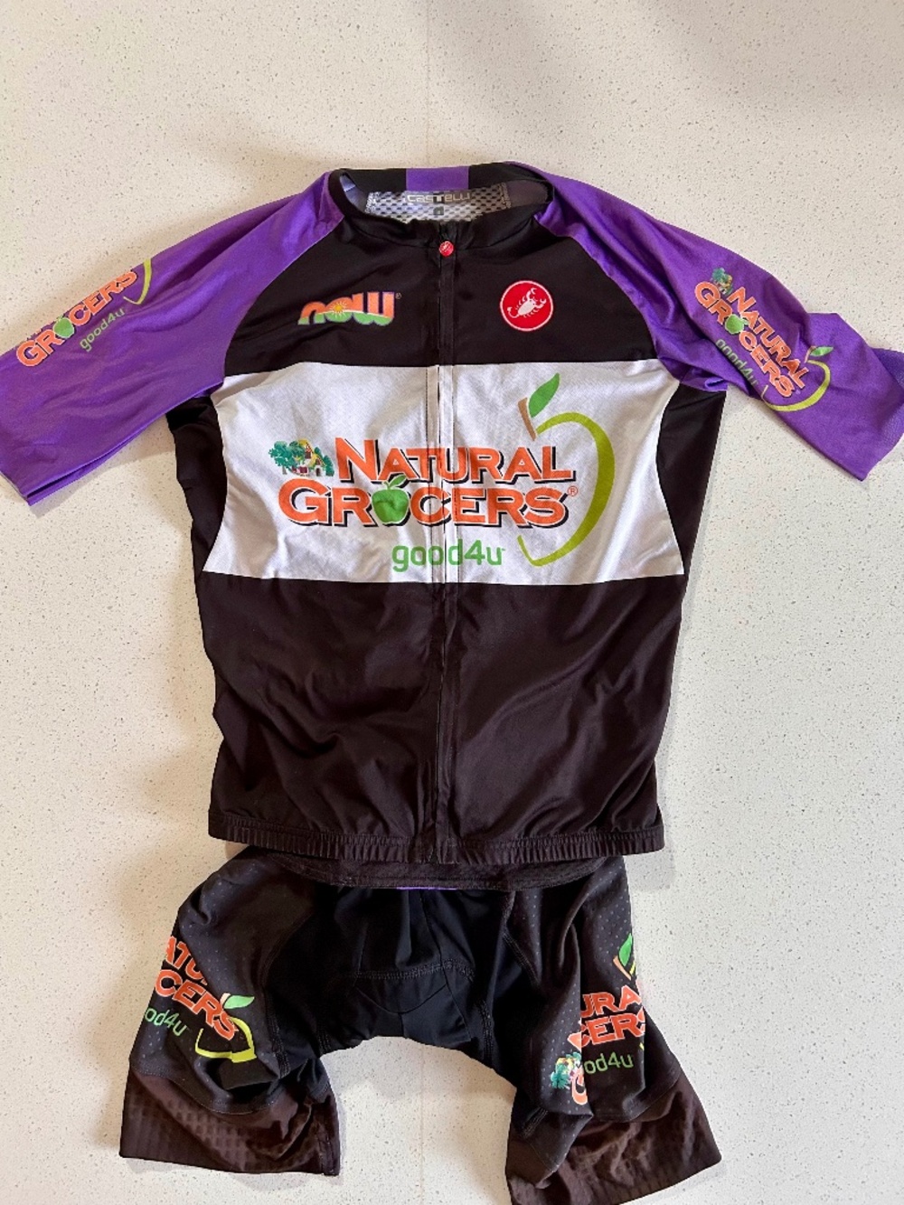 Women's Cycling Kit Castelli- "Natural Grocers" size small